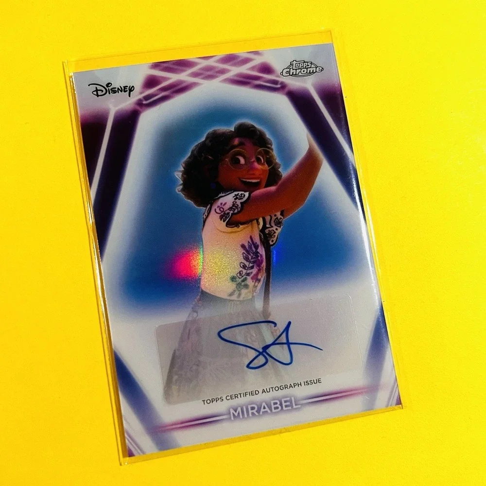 2026 Topps Disney Neon Mirabel Topps Chrome Neon Etch Autograph‎ CNA-SB Auto